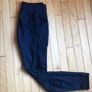 LuluLemon workout legging